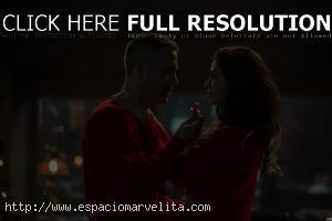 Deadpool tiene una importante pregunta en un clip de la película Deadpool