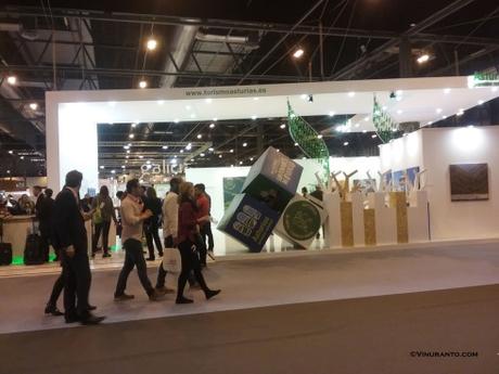 Fitur 2016- Stands