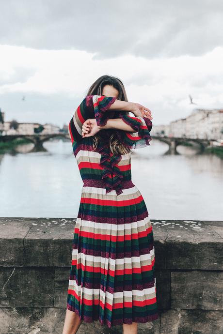 Firenze4Ever-Luisa_VIa_Roma-Gucci_Striped_Dress-Gucci_Gold_Sandals-Outfit-Florence-Street_Style-43