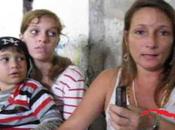 Madre Cubana convierte antiguo cine casa