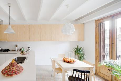 estilo nórdico escandinavo estilo nórdico barcelona estilo decoración mediterraneo distribución diáfana diseño interiores decoración interiores decoración ático dúplex cocina moderna nórdica baldosa hidraulica 