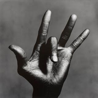 La mano de Miles Davis