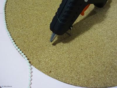 DIY de espejo a moodboard DIY de espejo a moodboard