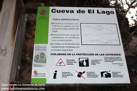 cueva el lago cartel