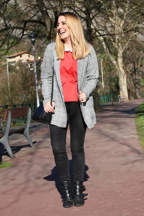 Outfit sencillo y chic para ir a clase