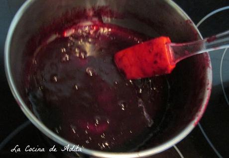 Bûche de Noël  de frutos rojos (copiando a Ettore)