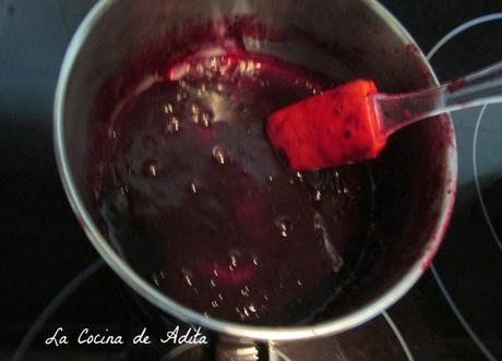 Bûche de Noël  de frutos rojos (copiando a Ettore)