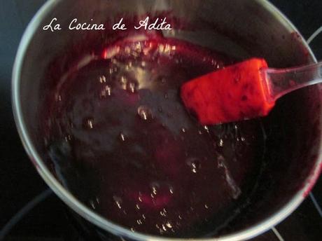 Bûche de Noël  de frutos rojos (copiando a Ettore)