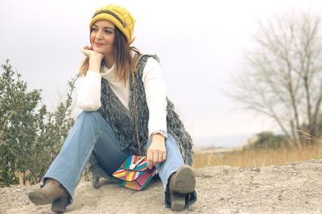 Look con chaleco de pelo