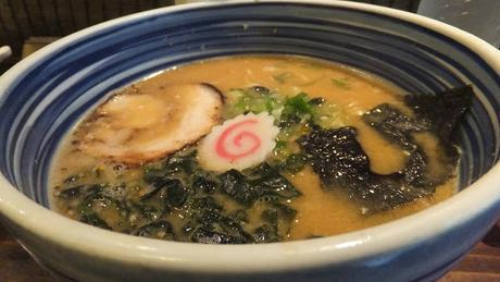 Gyozas de cerdo y col china. El plato japonés que no te quieres perder Gyozas de cerdo y col china. El plato japonés que no te quieres perder