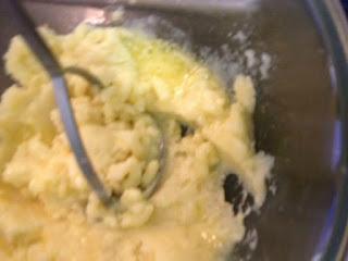 CAZUELITAS DE PURE DE PATATA CON CARNE