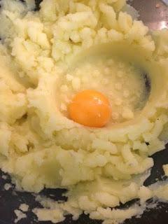 CAZUELITAS DE PURE DE PATATA CON CARNE