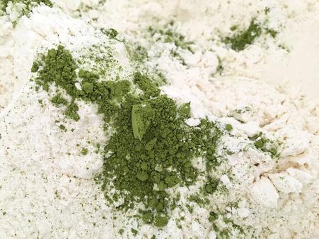 recetas postres delikatissen postres japoneses postres con te verde matcha japón decoración tartas bundt cake te matcha bizcochos jugosos bizcochos asiaticos bizcocho facil rapido bizcocho de te y chocolate 