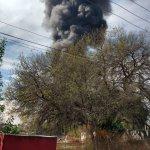 Dos tanques de químicos se incendian en la Zona Industrial