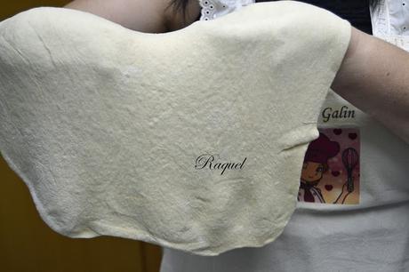 Pizza de Espinacas Salmón Ahumado y Perlas de Mozarella