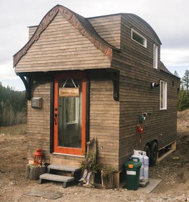 Tinny House de Madera, en Estilo Rustico