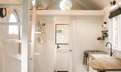 Tinny House de Madera, en Estilo Rustico