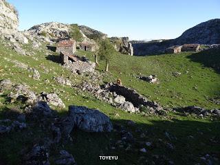 La Tiese-Toyeyu-El Canalizu-Las Fuentes de Onís-Las Bobias-Belbín