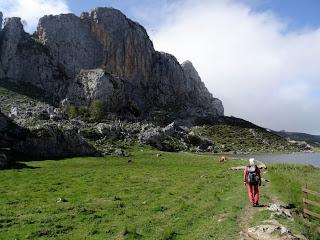 La Tiese-Toyeyu-El Canalizu-Las Fuentes de Onís-Las Bobias-Belbín