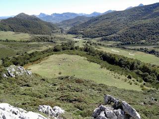 Puerto Tarna-Abedular-Montoviu-Ventaniella-Los Llobiles