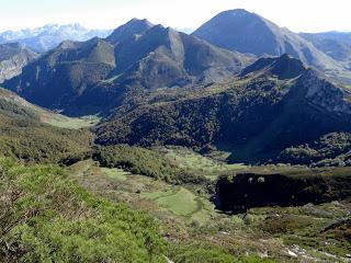 Puerto Tarna-Abedular-Montoviu-Ventaniella-Los Llobiles