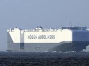 barco portavehículos grande mundo atraca puerto Santander