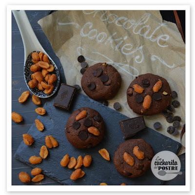 COOKIES DE CHOCOLATE Y MANTEQUILLA DE CACAHUETE / PEANUT BUTTER AND CHOCOLATE COOKIES