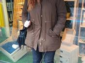 Outfit yellow green.