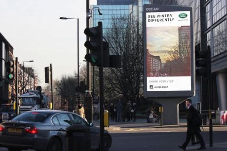 Land Rover lanza una campaña de exterior con filtros en vivo al estilo Instagram