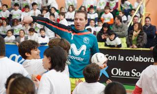 Movistar Inter FS inicia el gran reto de la Gira Movistar Megacracks ‘Tour de Andalucía’ jugando con 700 escolares en Lora del Río