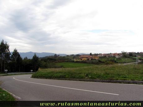 Ruta de los Molinos del Rio Profundo: Carretera a Infiesta