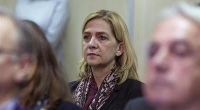 La Infanta seguirá en el banquillo, su mayor condena.