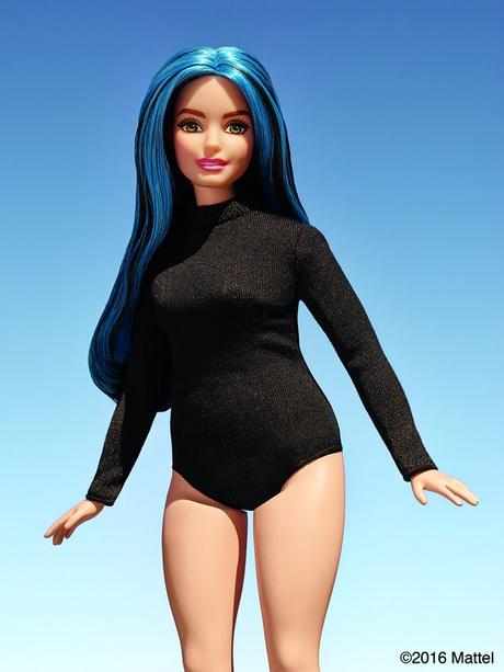 Barbie presenta su “nuevo cuerpo” para reflejar mejor la realidad