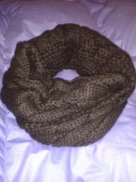 cuello negro de lana