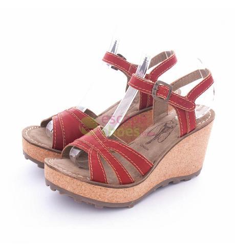 COLABORANDO CON ESCAPESHOES