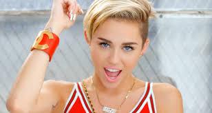 Miley Cyrus feliz por trabajar con  Woody Allen