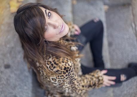 BLACK AND ANIMAL PRINT BLACK AND ANIMAL PRINT