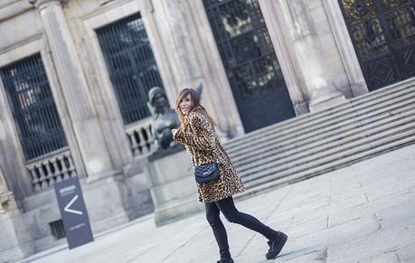 BLACK AND ANIMAL PRINT BLACK AND ANIMAL PRINT