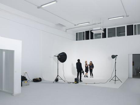 8 Espacios dónde organizar una sesión de fotos Estudio fotográfico en Marbella