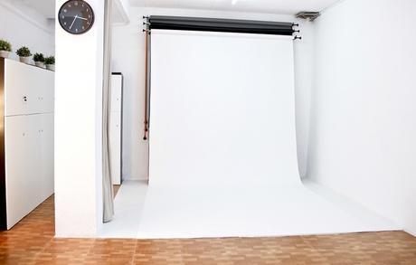 8 Espacios dónde organizar una sesión de fotos estudio fotografico en barcelona