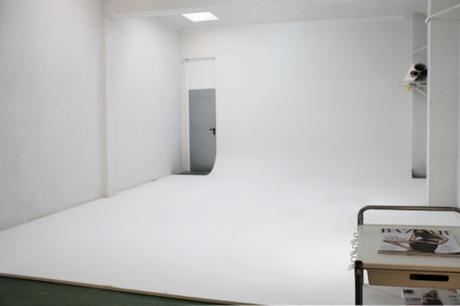 8 Espacios dónde organizar una sesión de fotos Estudio fotográfico en Madrid