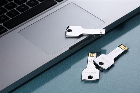 memorias usb en forma de llave