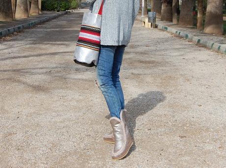 aBRIGADA cÓMADA , pERO mUY mONA  #nOUNIFORMES