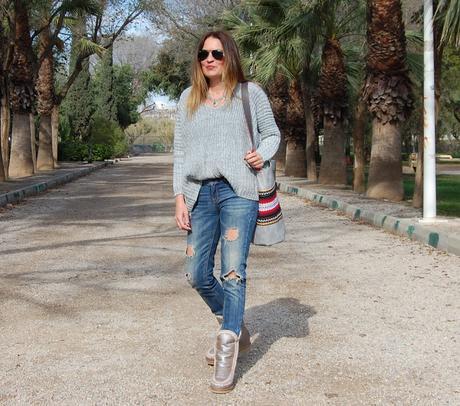 aBRIGADA cÓMADA , pERO mUY mONA  #nOUNIFORMES