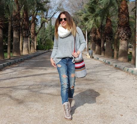 aBRIGADA cÓMADA , pERO mUY mONA  #nOUNIFORMES