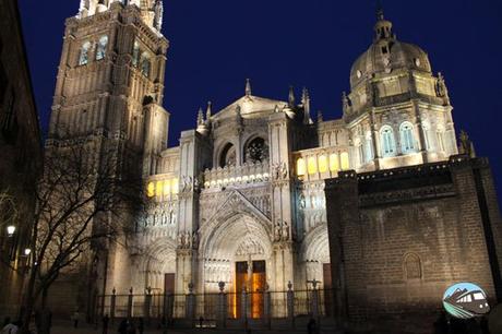 Catedral de Ttoledo de noche