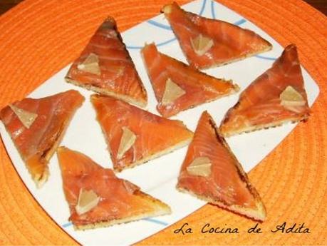 Canapés de salmón ahumado