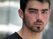 Jonas hace rubio