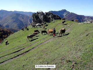 Sobrefoz-Ventaniella-Porrón de Viañu-Puerto Sus-Fana