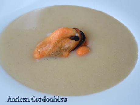 VELOUTE DE MEJILLONES AL AZAFRAN